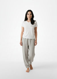 Full body view of the model wearing T-shirt Sport Unisex